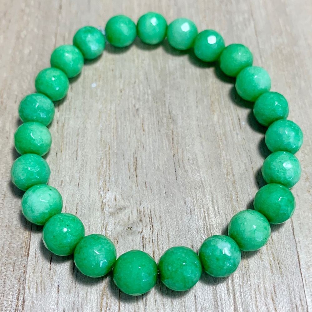Green Jade Gemstone Chakra Bracelet Handmade Boho - Picture 6 of 8